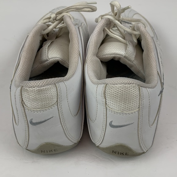 Nike sneakers - Picture 4 of 9